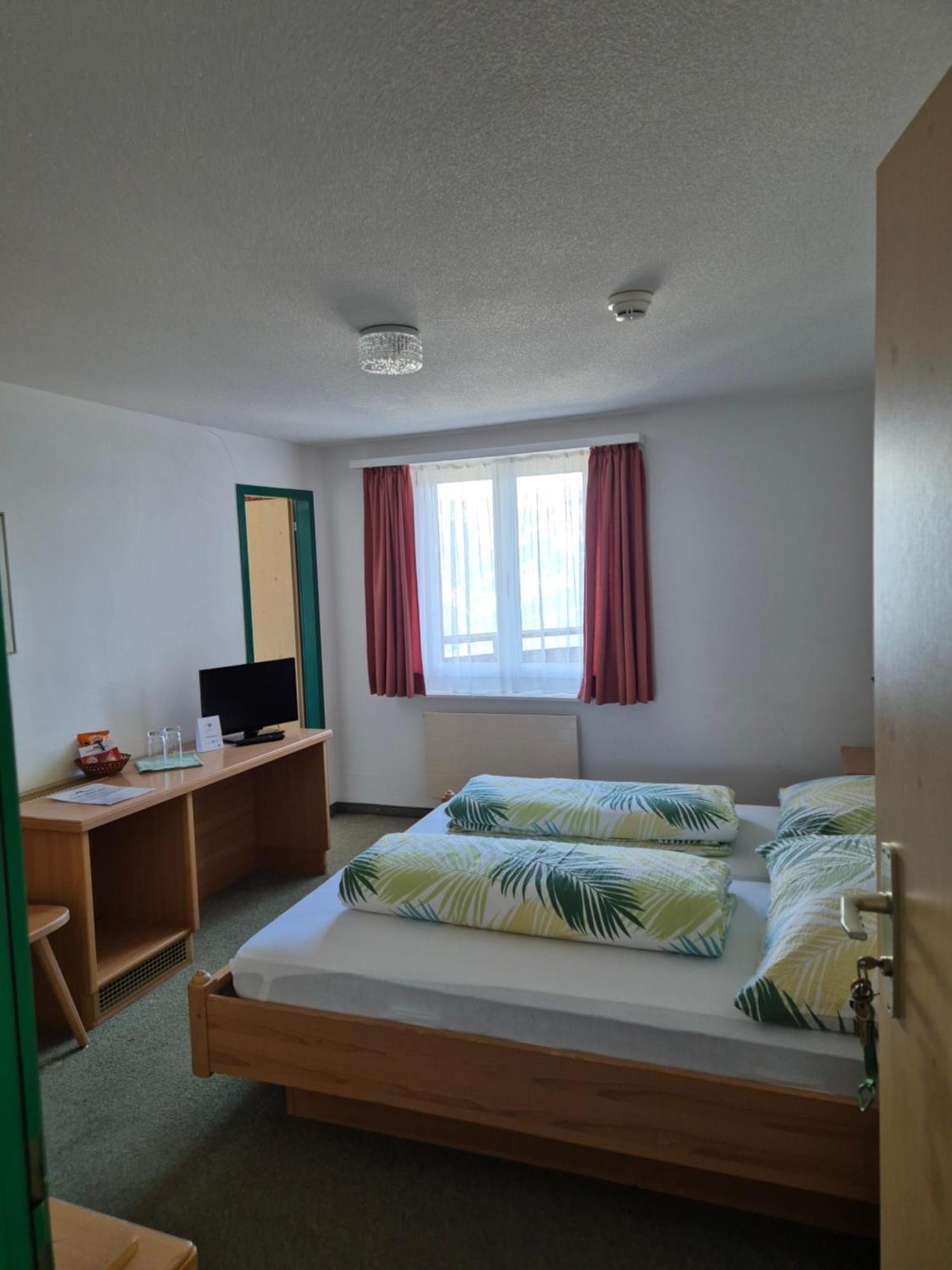 Aparthotel Edy Bruggmann Ag فلمسربرغ الغرفة الصورة